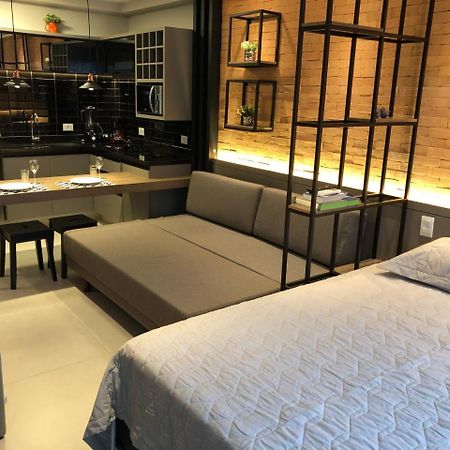 Estudio Completo No Coracao Do Batel 쿠리치바 외부 사진